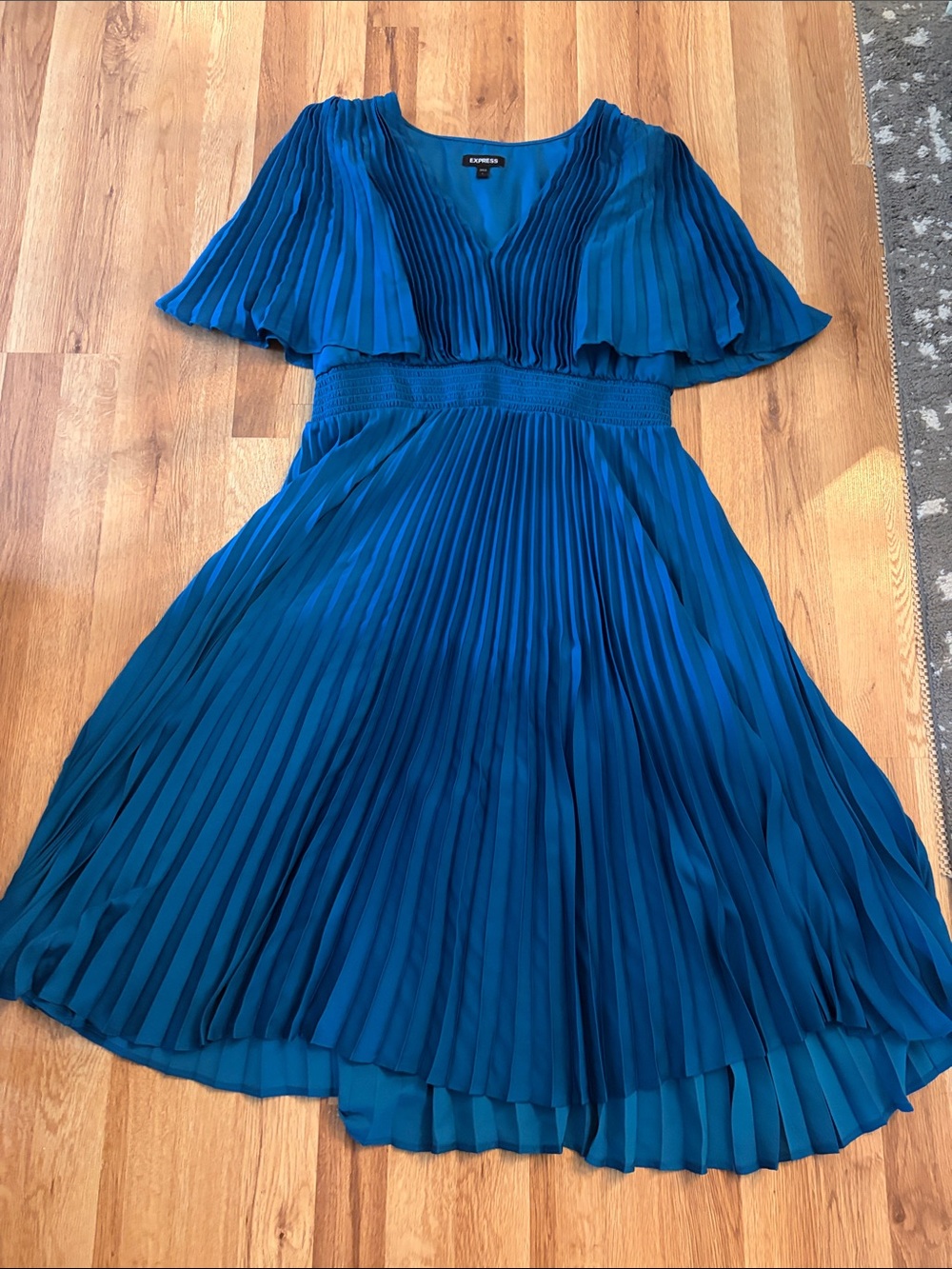 Express Teal Blue Pleated V-Neck Midi Dress